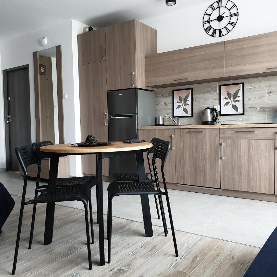Q Apart Coral - Studio, Manufaktura, Parking Gratis, Tv Max, Fv, Gwarancja Zadowolenia Lägenhet Łódź Exteriör bild